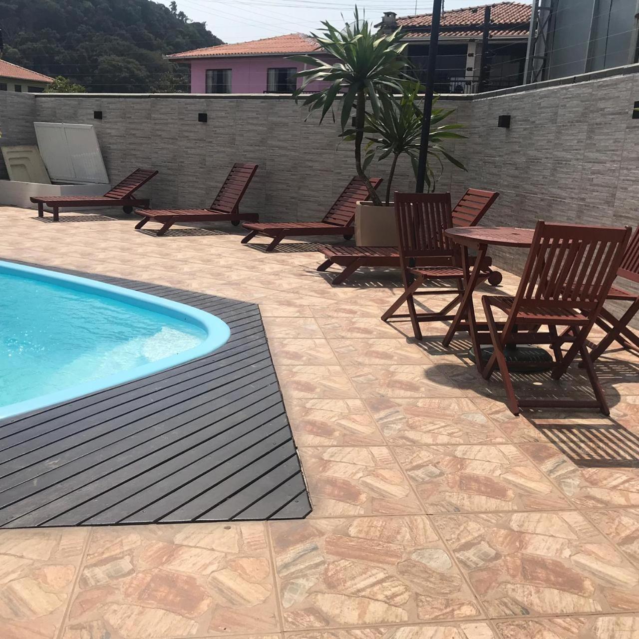 Hospedagem Praia Word Penha Sc Kültér fotó